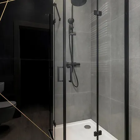 Apartman Rodzinne Dla 5 Osob Klimatyzacja By Renters Poznań